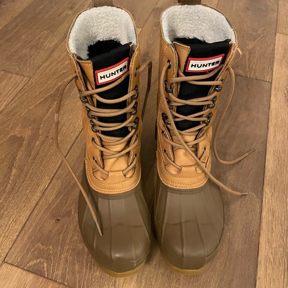 Hunter waterproof winter boots sz 9